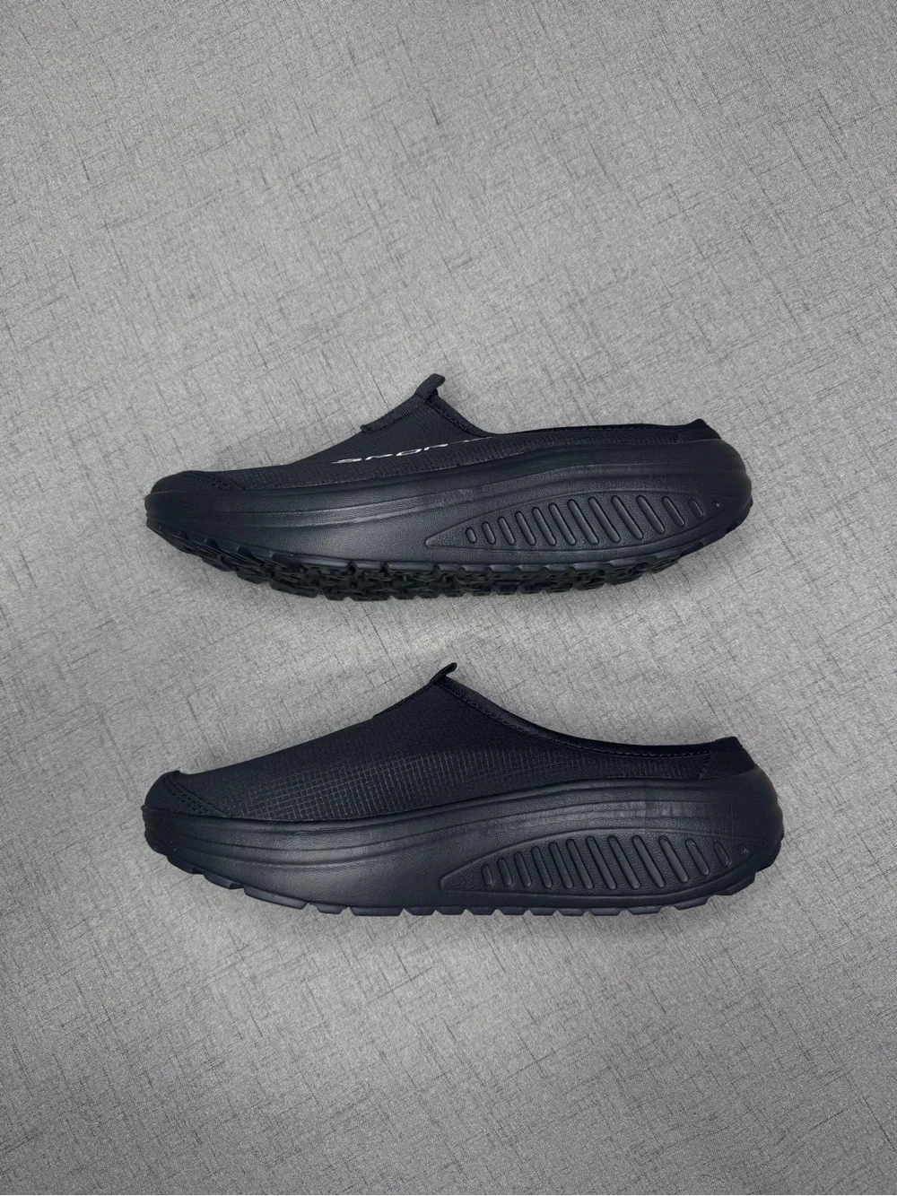 Mens Black Walking Slip On Shoes Sneakers Open Back Size 9 New